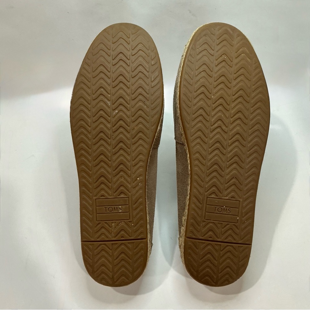 Toms Suede Leather Slip On Shoes Women 7 EU 37.5 Alpargata Espadrille Tan Beige - Picture 4 of 6